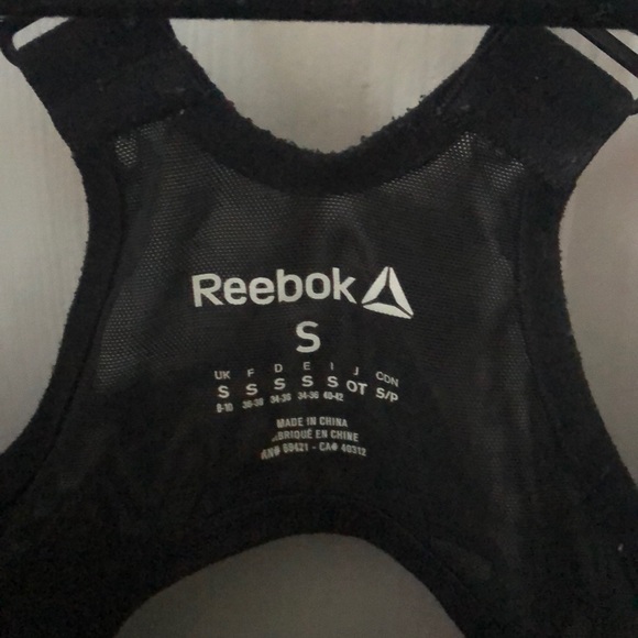 Small Reebok sports bra - Picture 2 of 4
